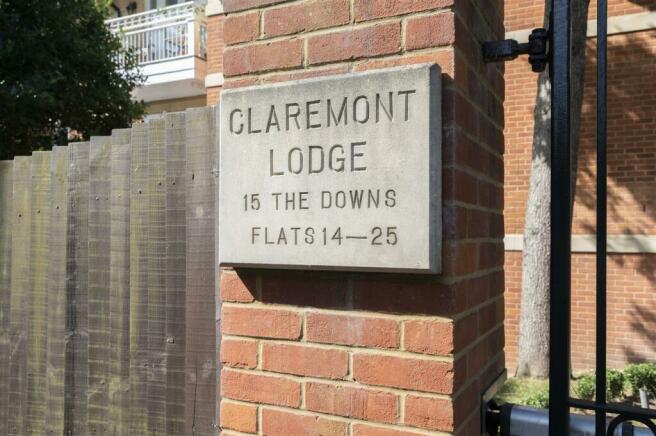 24 Claremont lodge,10.jpg