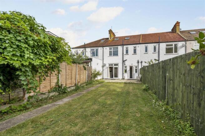 137 Bushey Road,12 .jpg