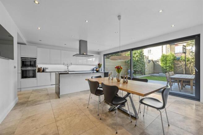 27 Southdown Road,2.jpg