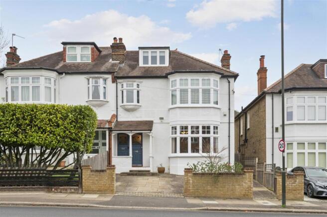 124 Pepys Road,1.jpg
