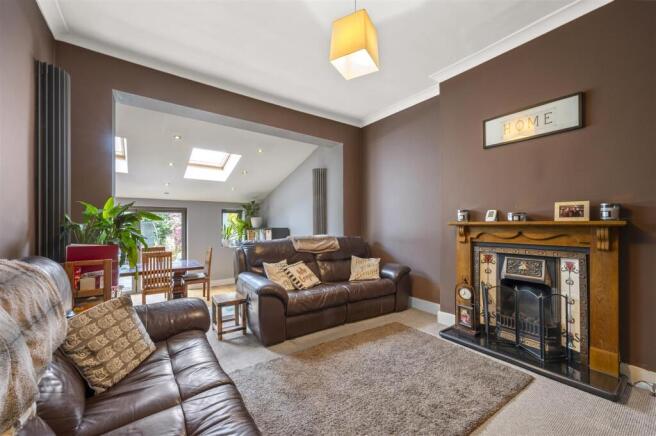 13 B laurel Road,6.jpg