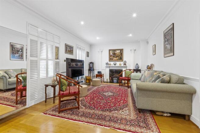5 Rydon Mews,12.jpg