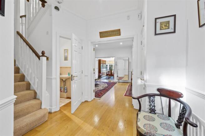 5 Rydon Mews,3.jpg