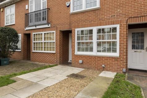 Thaxted Place, Wimbledon, SW20