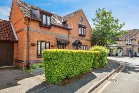 Bruces Wharf Road, Grays