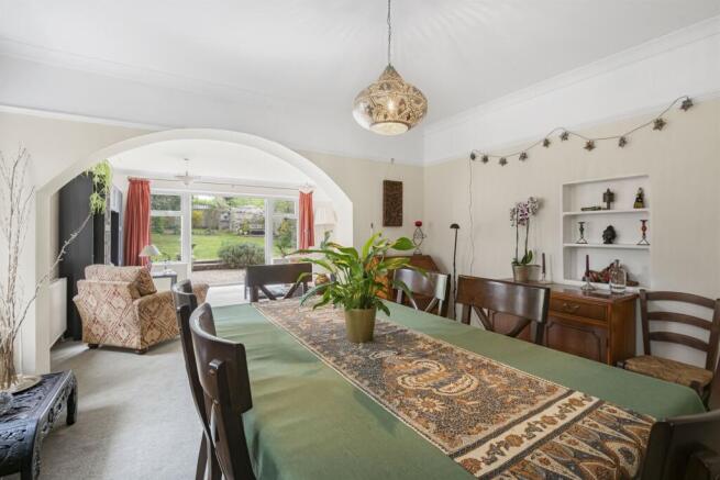 Dining/Sitting Room
