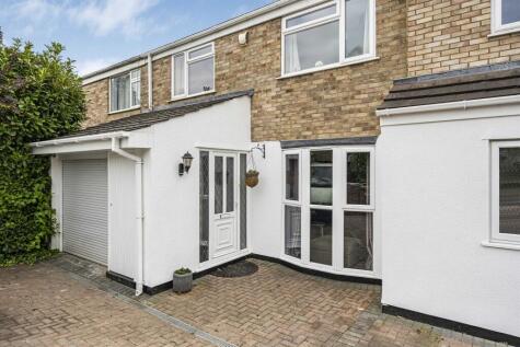 Blackwater Close, Caversham Park, Reading