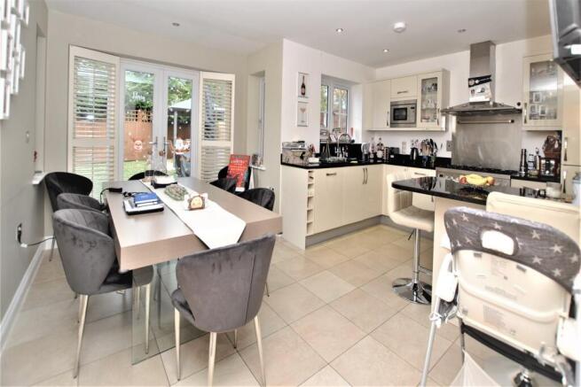 Kitchen/breakfast ro