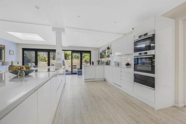 Kitchen/Dining/Famil