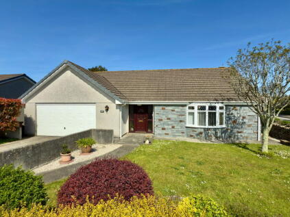 School Walk, Wadebridge PL27