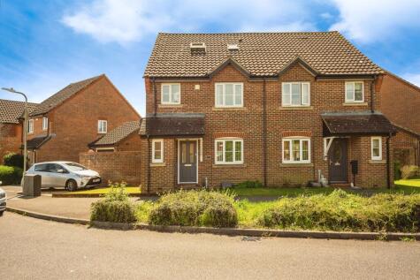 Wood Lane, Kingsnorth, ASHFORD