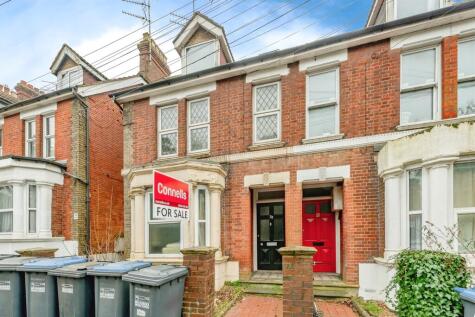 Station Road, East Grinstead