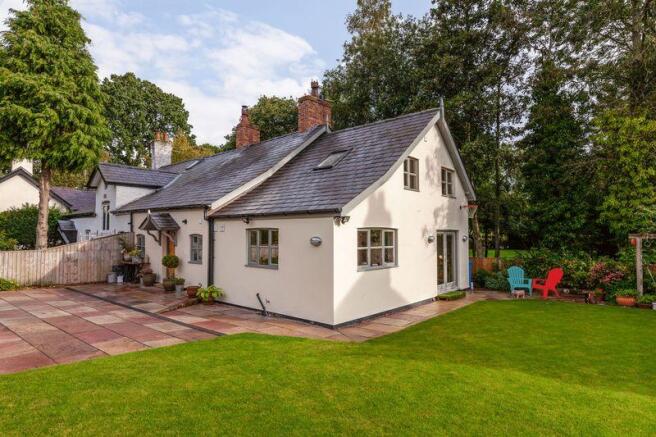 3 Bedroom Semi Detached House For Sale In Rose Bank Flash Lane
