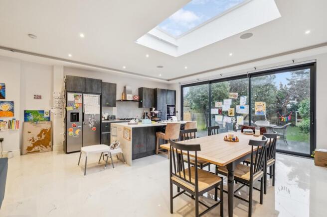 Kitchen/Dining Room