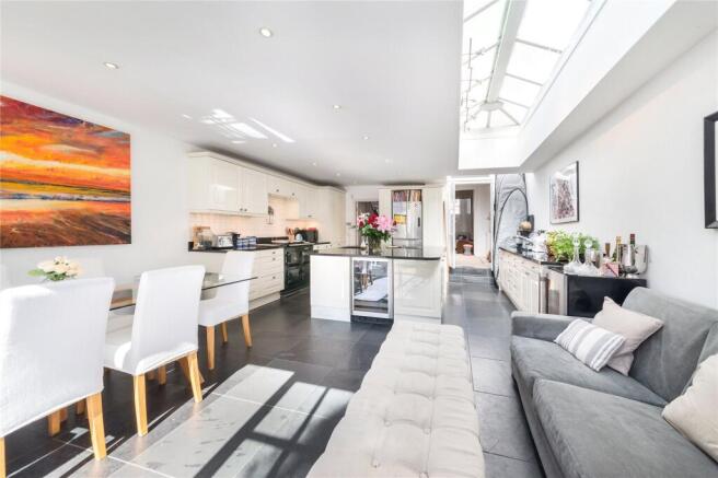 Kitchen-Family Room