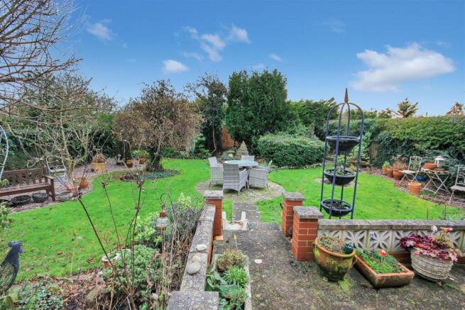 Garden..JPG