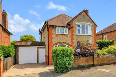 Park Avenue, Rushden