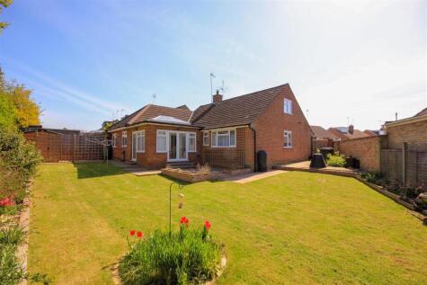 Vine Hill Close, Higham Ferrers