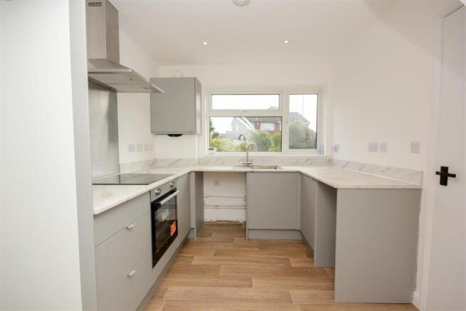 Kitchen..jpg