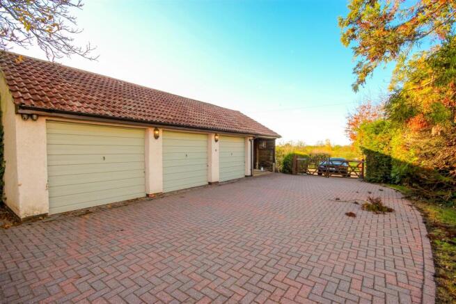 Driveway.jpg