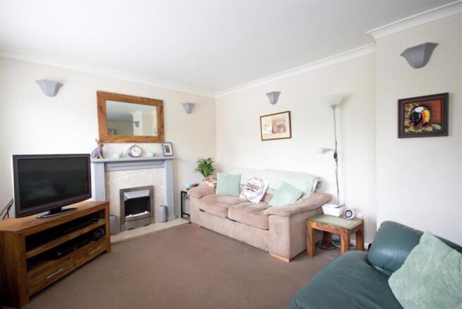 Living Room.jpg