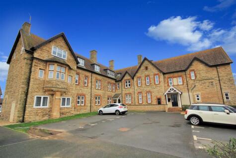 Hensman Close, Rushden