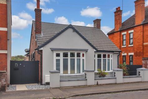 Harborough Road, Rushden