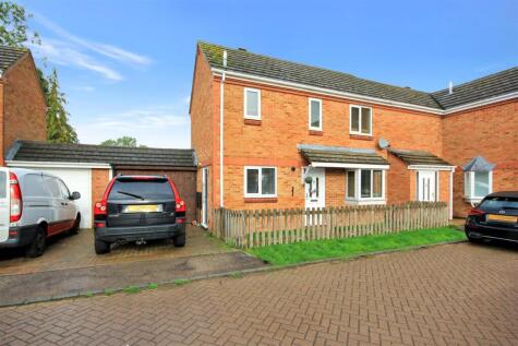 Bradfield Close, Rushden