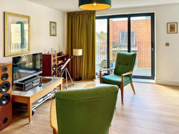 Open Plan Reception Room and Kitchen