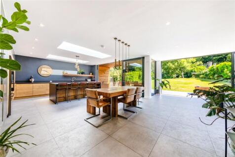 Royal Chase, Tunbridge Wells, Tunbridge Wells, TN4