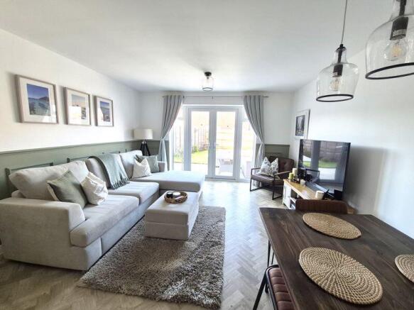 Lounge Dining Room