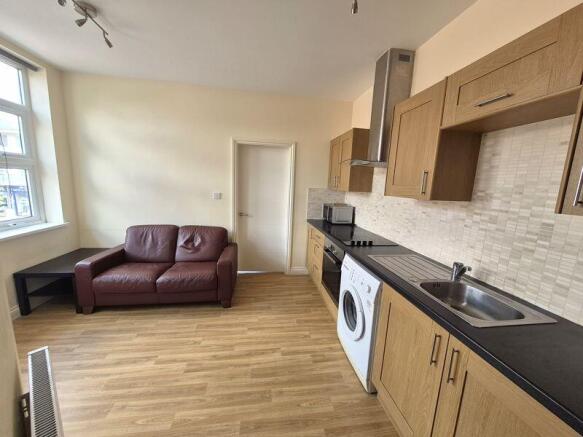 Kitchen to Lounge