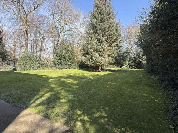 Communal Rear Garden