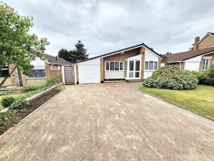 Lowe Drive, Boldmere, Sutton Coldfield, Birmingham, B73 6QU