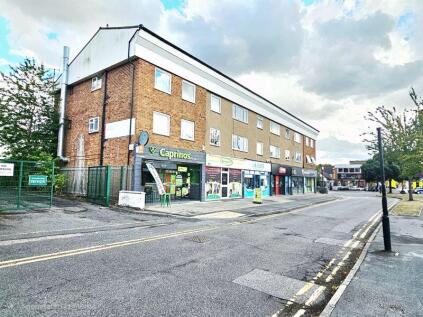 Flat 3 Regent House, 391 Birmingham Road, Sutton Coldfield, B72 1AT