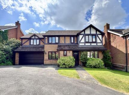 Millbrook Drive, Shenstone. Lichfield, WS14 0JL