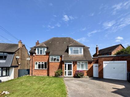 Wall Drive, Four Oaks, Sutton Coldfield, B74 4DF