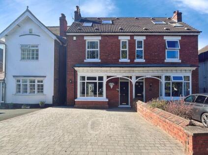 Walsall Rd, Great Barr, Birmingham, B42 1ES