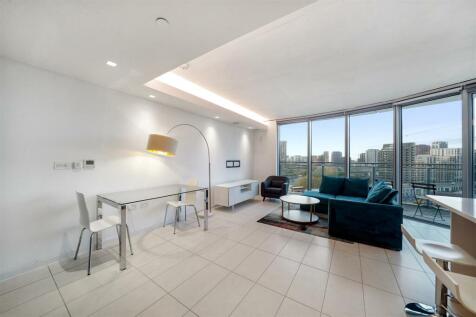 Hoola Apartments, Royal Victoria Dock, E16