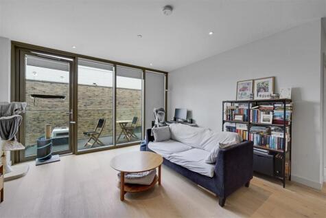 Commodore House, Royal Wharf, E16