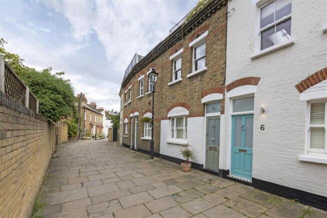 8 Quill Lane Ext 1.jpg