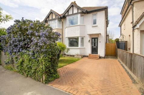 Meadowlands Road., Cambridge