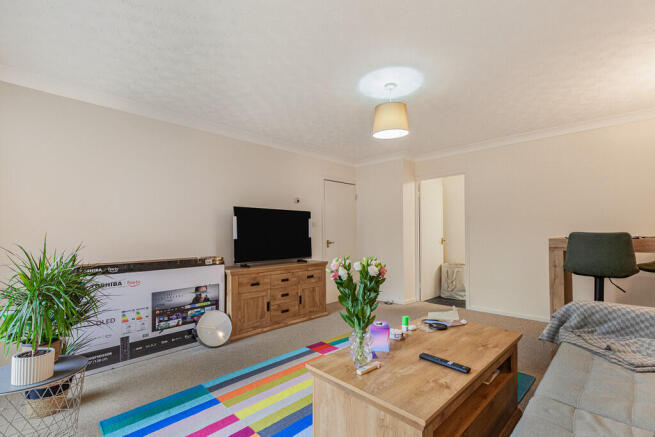 Living Room - Ang...