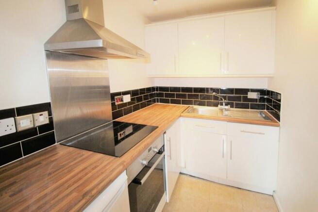f7ed03fc-kitchen