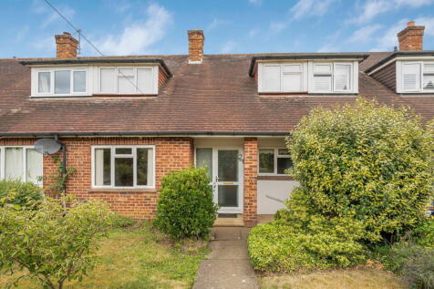 Tillingbourne Road, Shalford, GU4