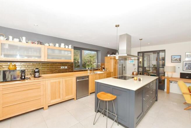 Kitchen/Living Room