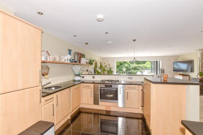 Lounge/ Kitchen/ Diner