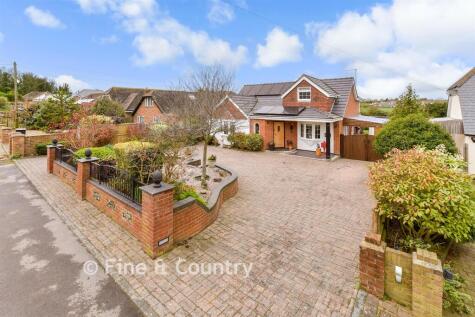 Lighthouse Road, St Margarets Bay, Dover, Kent