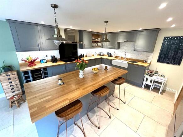 Kitchen/Diner/Family Room