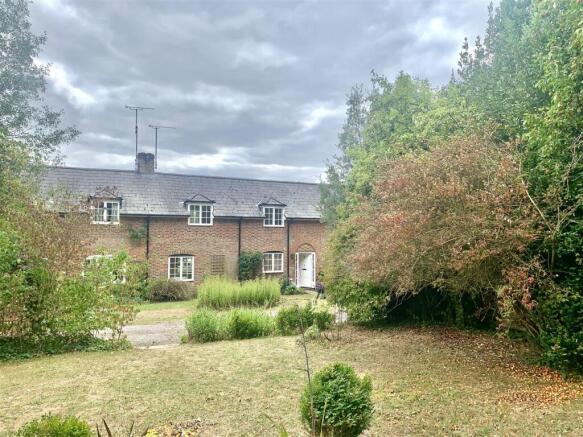 2 Manor Mews Garden 1.jpeg